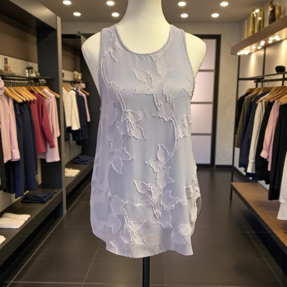 ARITZIA WILFRED SEVRES LILAC SWING TANK TOP WITH FLORAL APPLIQUE/ Size M